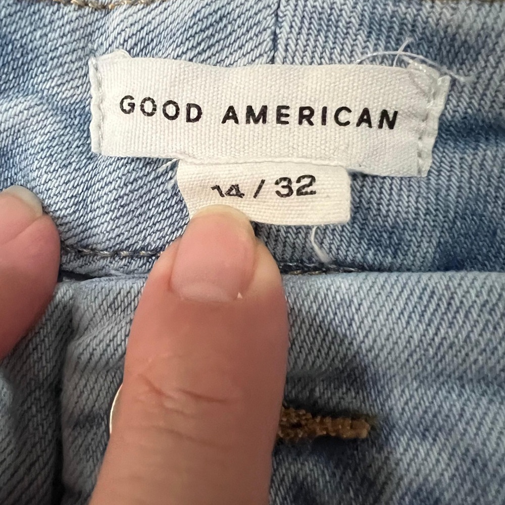 Size 14 / 32 -- Good American Light Blue Skinny Jeans - Picture 5 of 6